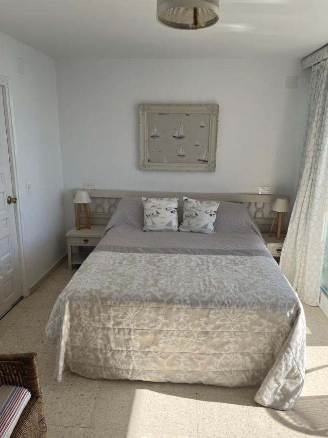 Large Three Bedroom Apartment Panoramic Sea Views Εστεπόνα Εξωτερικό φωτογραφία